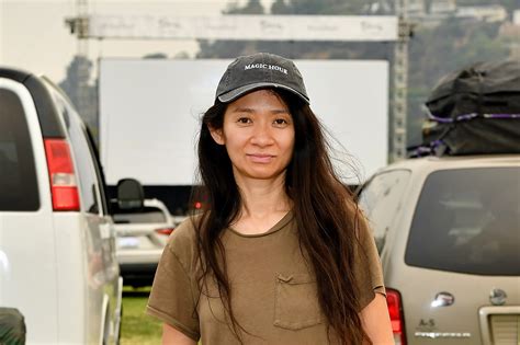 chloe zhao nomadland china